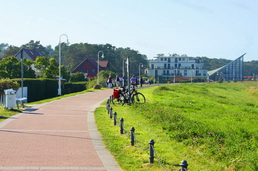 Glowe Uferpromenade Spaziergang