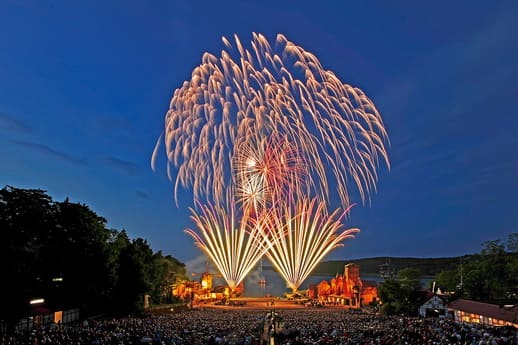 Störtebeker Festspiele Naturbühne Ralswiek Feuerwerk